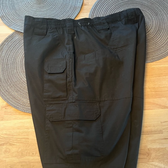 LA police gear shorts - Picture 5 of 7